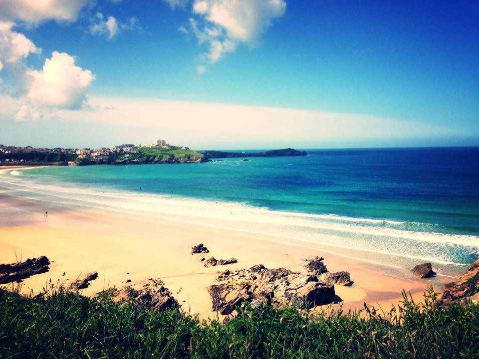 Saltwater Suites At Fistral New Quay Extérieur photo